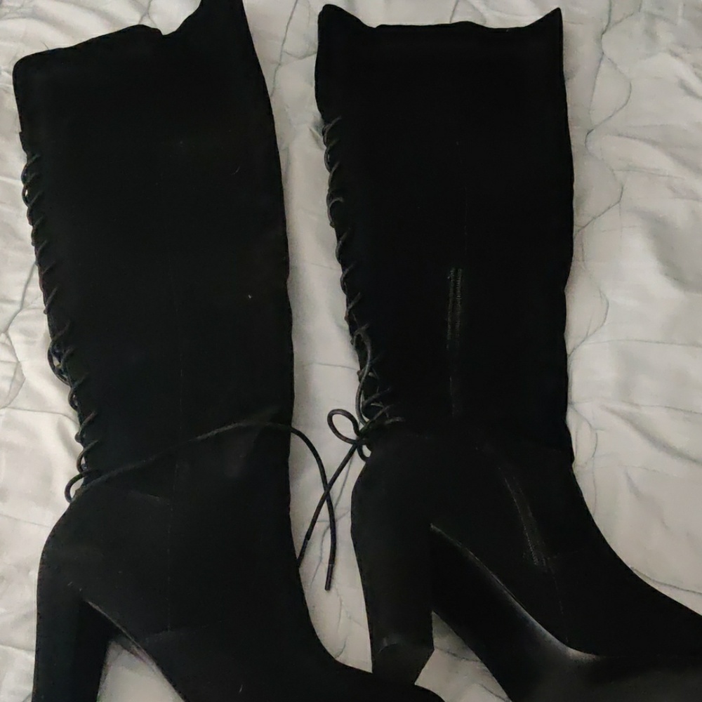 BRAND NEW THIGH HIGH BOOTS